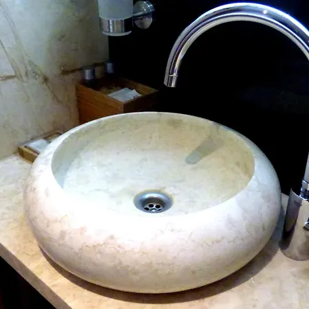 Szálloda Niteroom Boutiquehotel & Apartements 3*